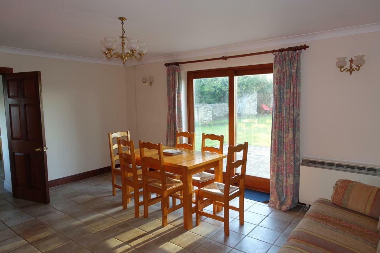 Tyddyn Crwn Country-House Apartments بوماريس المظهر الخارجي الصورة