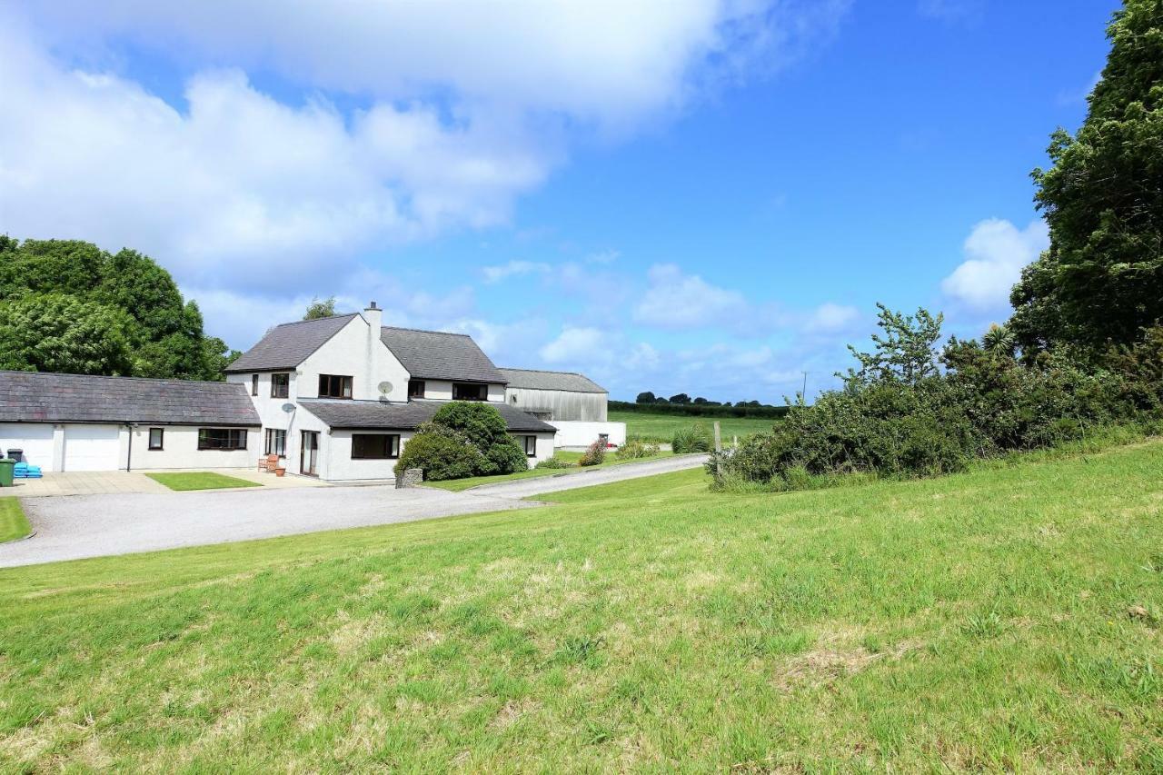 Tyddyn Crwn Country-House Apartments بوماريس المظهر الخارجي الصورة